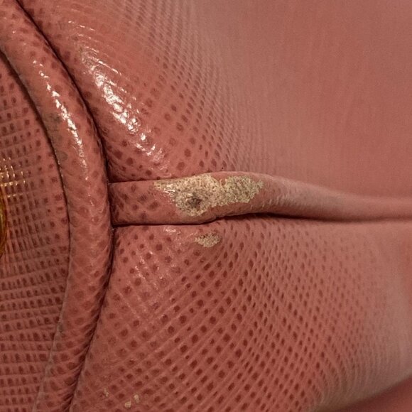 Auth PRADA - BN2274 Pink Leather Handbag - Picture 3 of 9